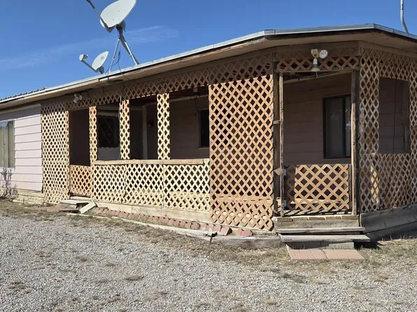 10 S Cipriano Ave, Gallup, NM 87301