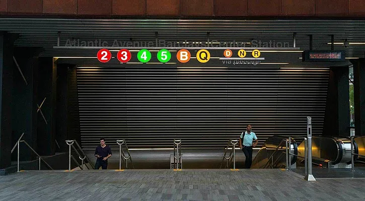 Rented by MNS | media 12