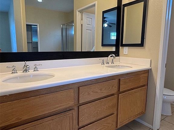 4th image of 11332 Riverbury Ct