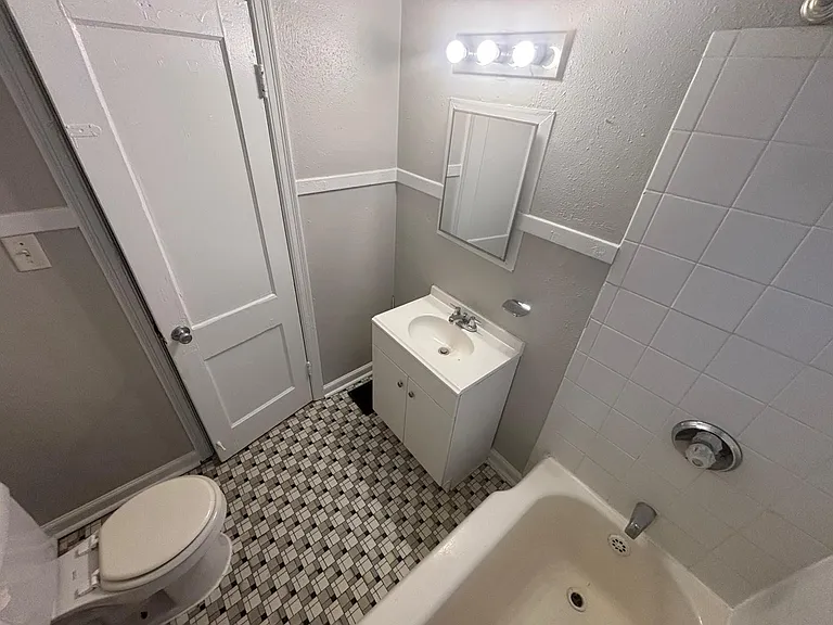 3740 Hillside Ave — Photo 11