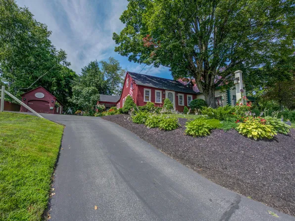 20 High Street, Paris, ME 04281