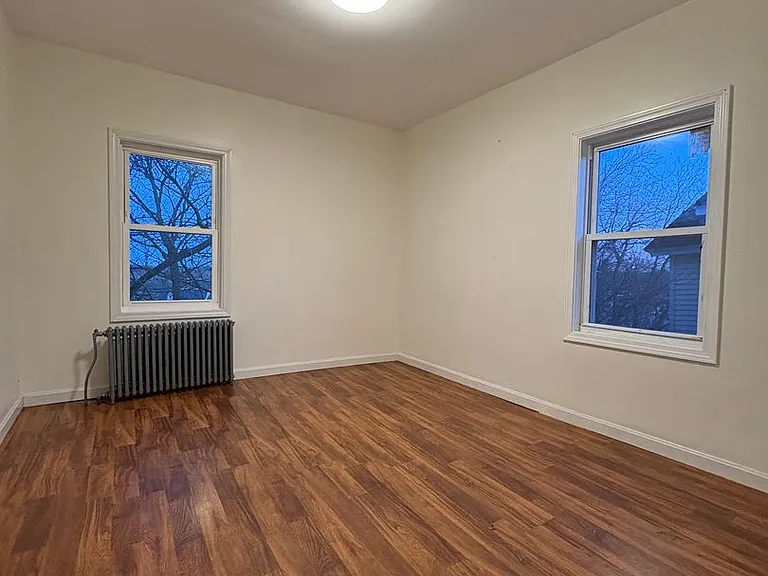 58-60 Temple Street — Photo 8