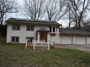 111 Liberty Ct, Michigan City, IN