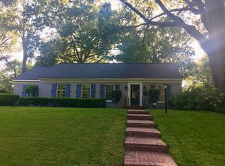 1025 Kings Park Rd, Memphis, TN 38117