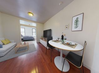 538 W 47th St APT 3C, New York, NY 10036