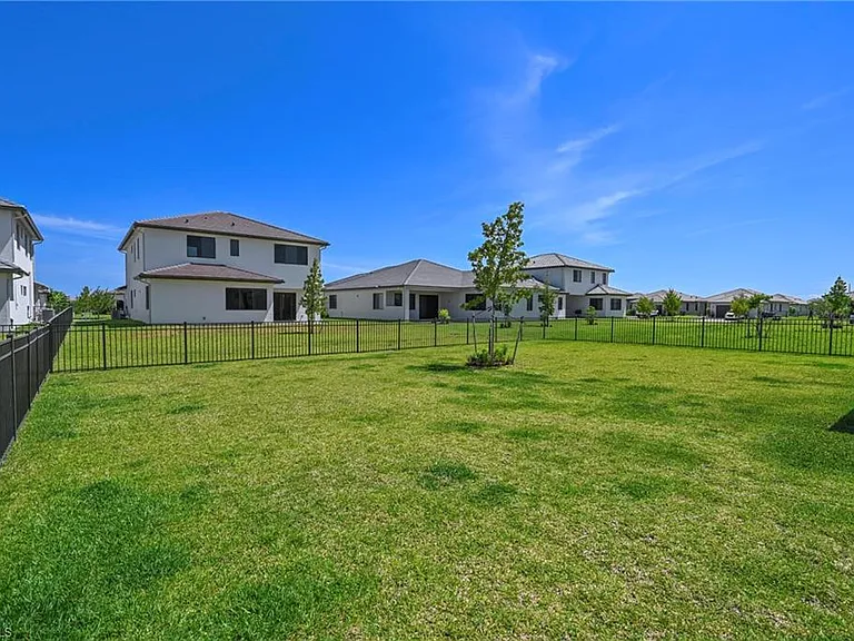 5187 Nevola Ave — Photo 15