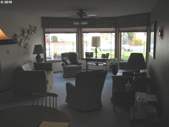 2nd image of 1378 Dogwood Dr