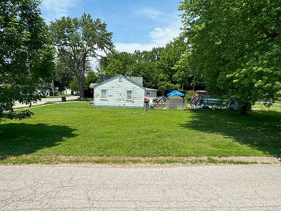3rd image of 2019 Alexander Ave