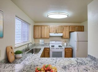 32420 1st Pl S #E124116D1, Federal Way, WA 98003