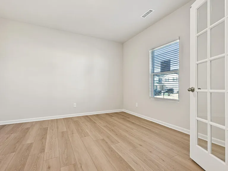 316 Karlov Rd — Photo 8