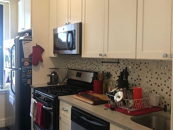 2nd image of 334 Eastern Pkwy APT 5D