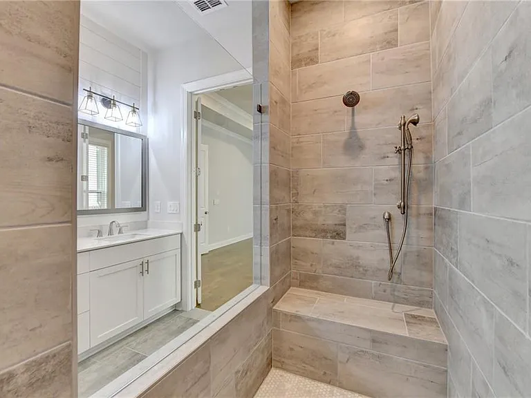 4536 Molder Dr — Photo 50