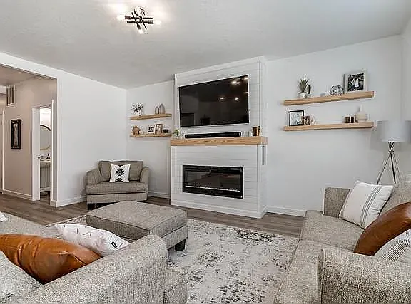 937 E Mecham Ave — Photo 10