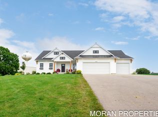 8360 36th Ave, Hudsonville, MI 49426