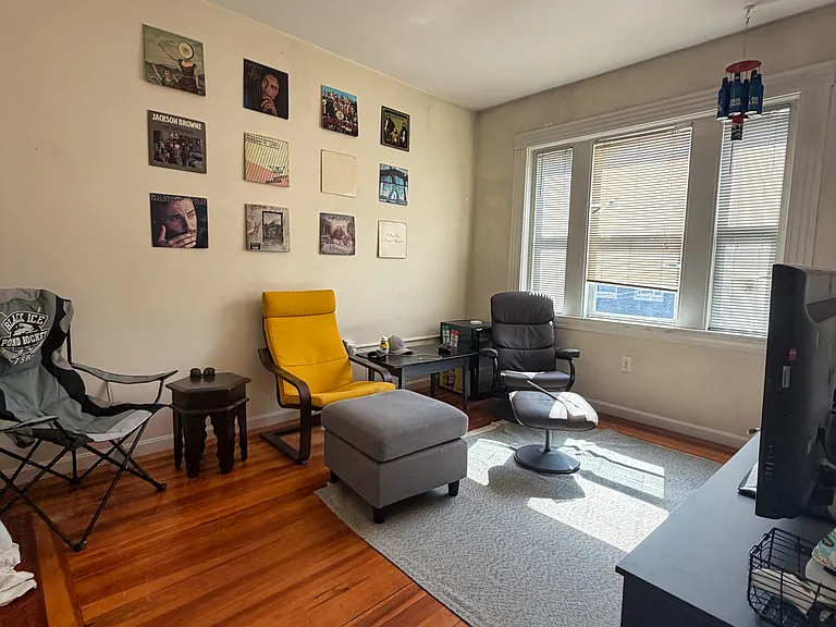 53 Brackett St #1 — Photo 2