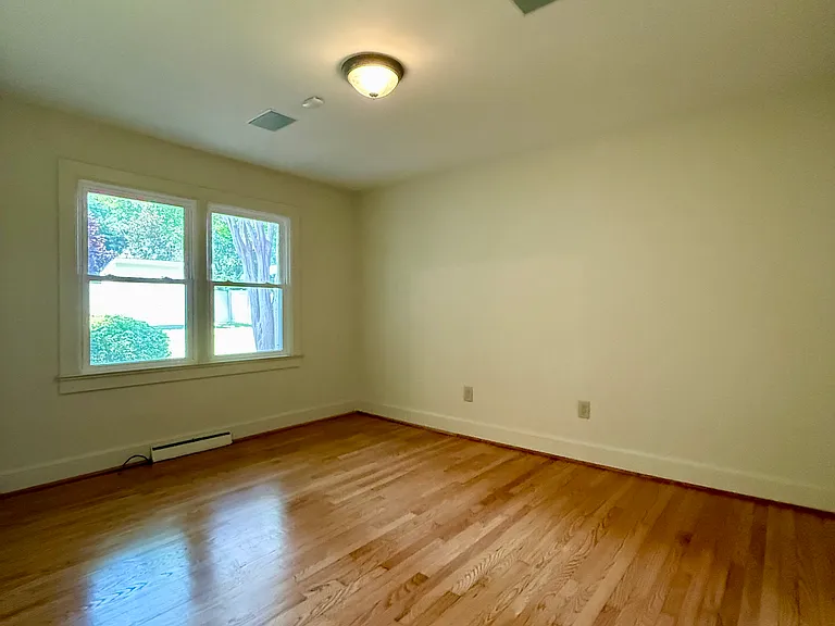 1614 Littlepage St — Photo 11