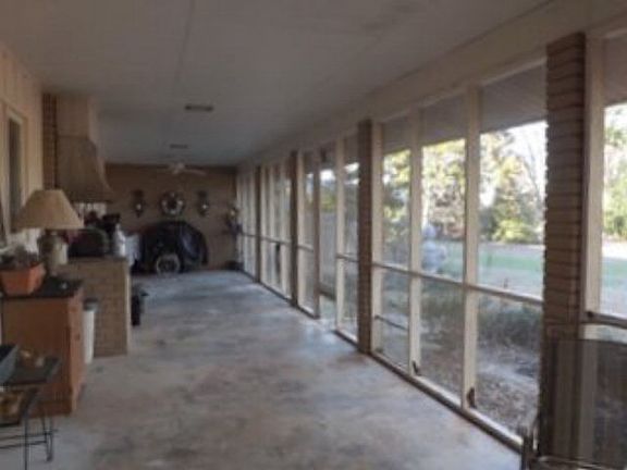 2nd image of 104 Cedar Lake Ct