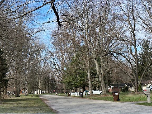 4th image of 1356 Pepperell Dr