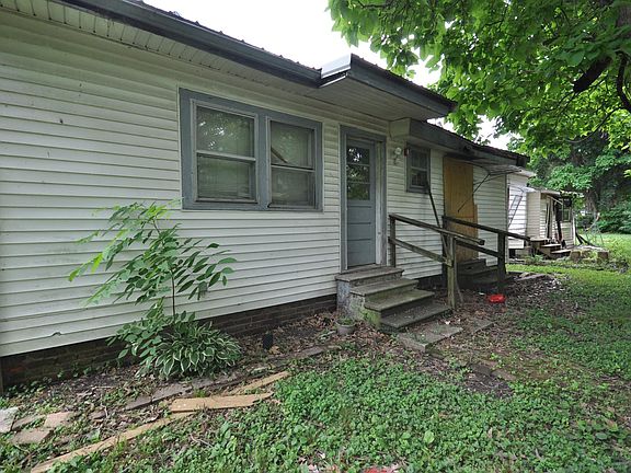5th image of 1135 N 12th St