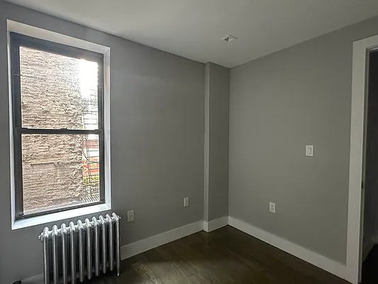 Rented by Premier One Realty LLC | media 7