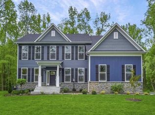 8193 Forest Glen Dr, Pasadena, MD