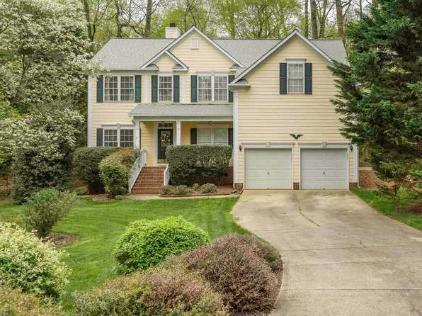 1505 Starmont Dr, Hillsborough, NC 27278