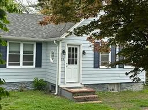93 Fairven Road, Mattapoisett, MA 02739