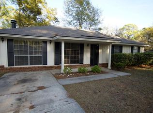101 Port Royal Ct, Savannah, GA 31410