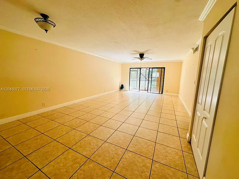 197 Lakeview Dr #105 — Photo 12