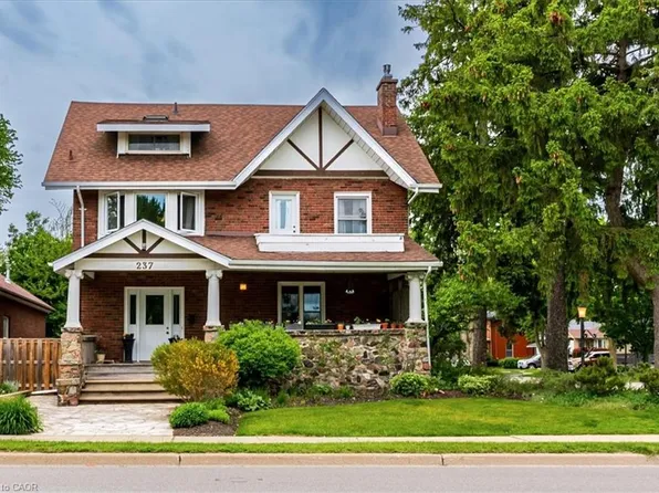 237 Norfolk St N, Norfolk County, ON N3Y 3P1