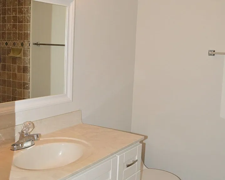 26560 Southern Pines Dr #J103 — Photo 11