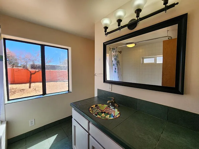 212 Tesuque Dr — Photo 12