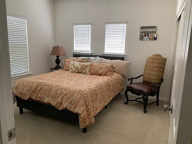 27032 Edgewater Ln — Photo 10