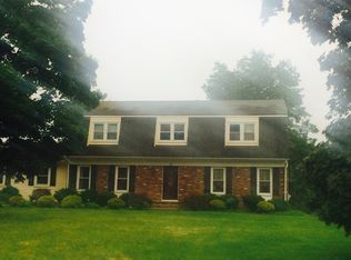 9 Pineywoods Dr, Hillsborough, NJ 08844