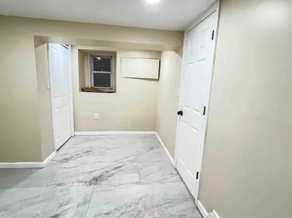 319 15th Street image 6 of 9