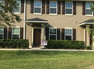 2738 Hollybrook Ln, Orange Park, FL 32073