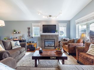 5708 Louise Way, Sechelt, BC V7Z 0N5