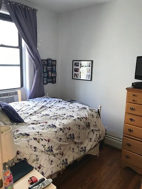 1038 Garden St — Photo 4