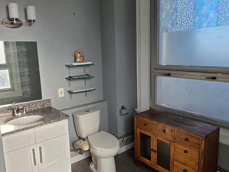 20 Marietta St NW #10E — Photo 3