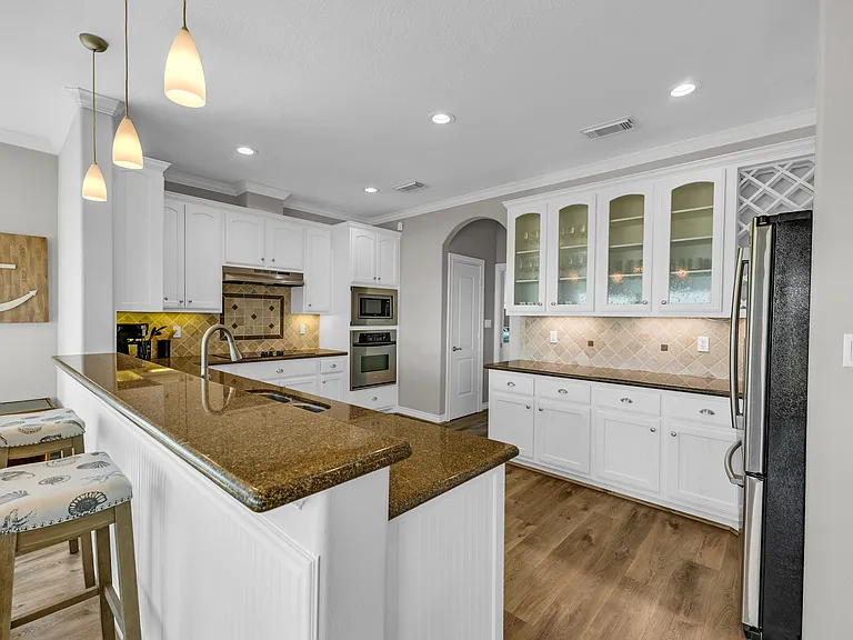 25043 Sausalito Dr — Photo 10