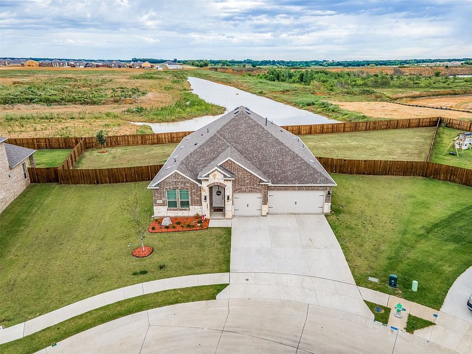 1st image of 3541 Livey Ln