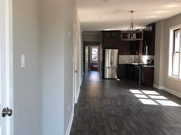 2nd image of 4200 W Kamerling Ave #2-3