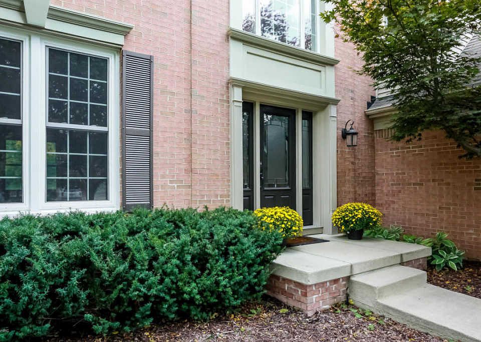1st image of 2475 Bluff Meadows Dr SE