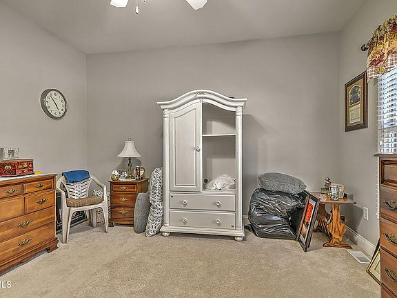 5th image of 1139 Waterbrooke Ln