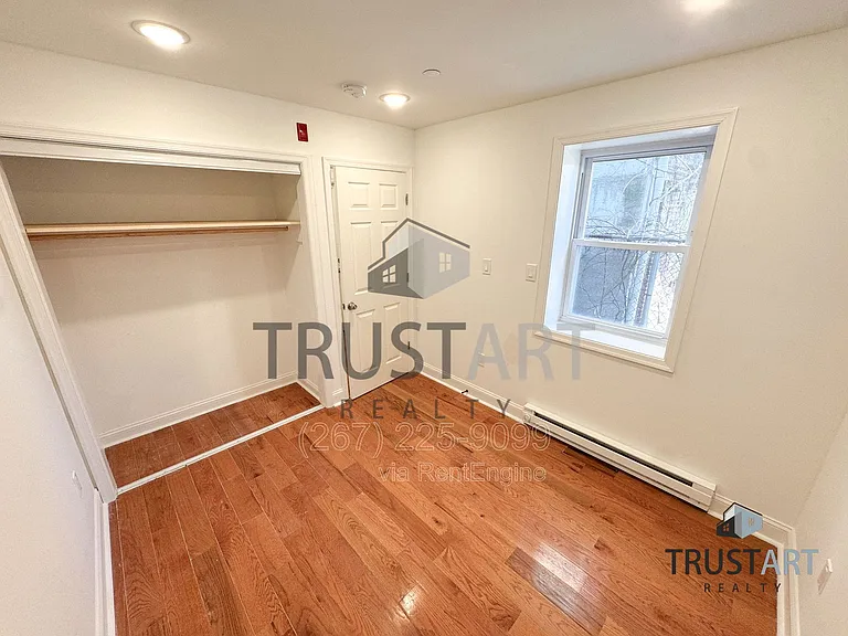 2025 N 4th St #1 — Photo 8