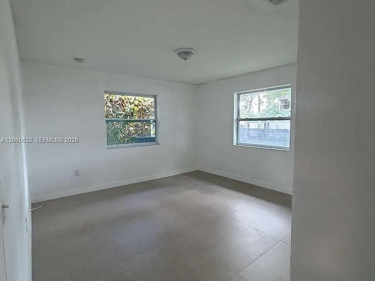 10510 SW 172nd St — Photo 13