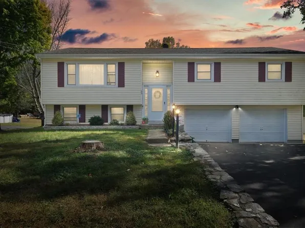 33 Ona Lane, New Windsor, NY 12553
