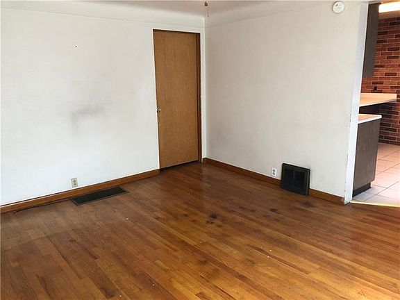 5th image of 408 Everson Ave #410