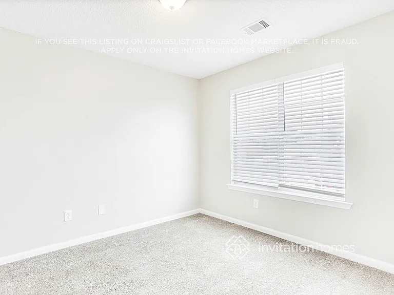 430 Gresham Dr — Photo 15