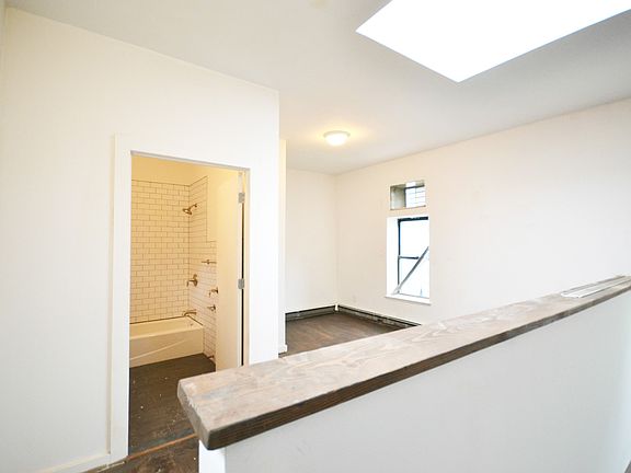 3rd image of 853 Atlantic Ave APT 3
